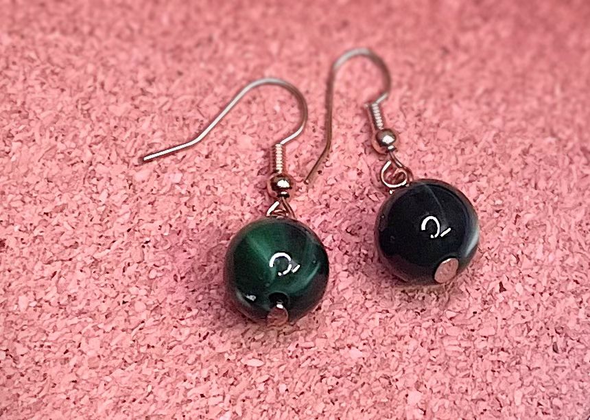 Green Cat’s‑Eye Bead Drop Earrings (Silver‑tone)